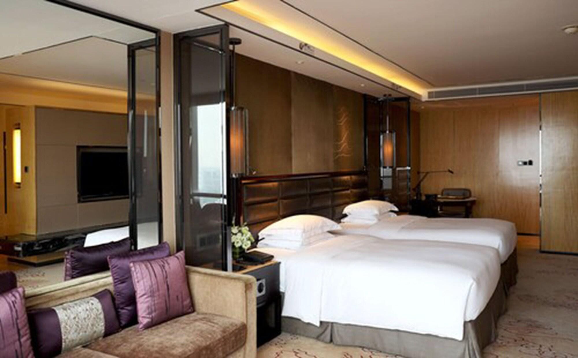 Hilton Zhongshan Downtown Eksteriør billede