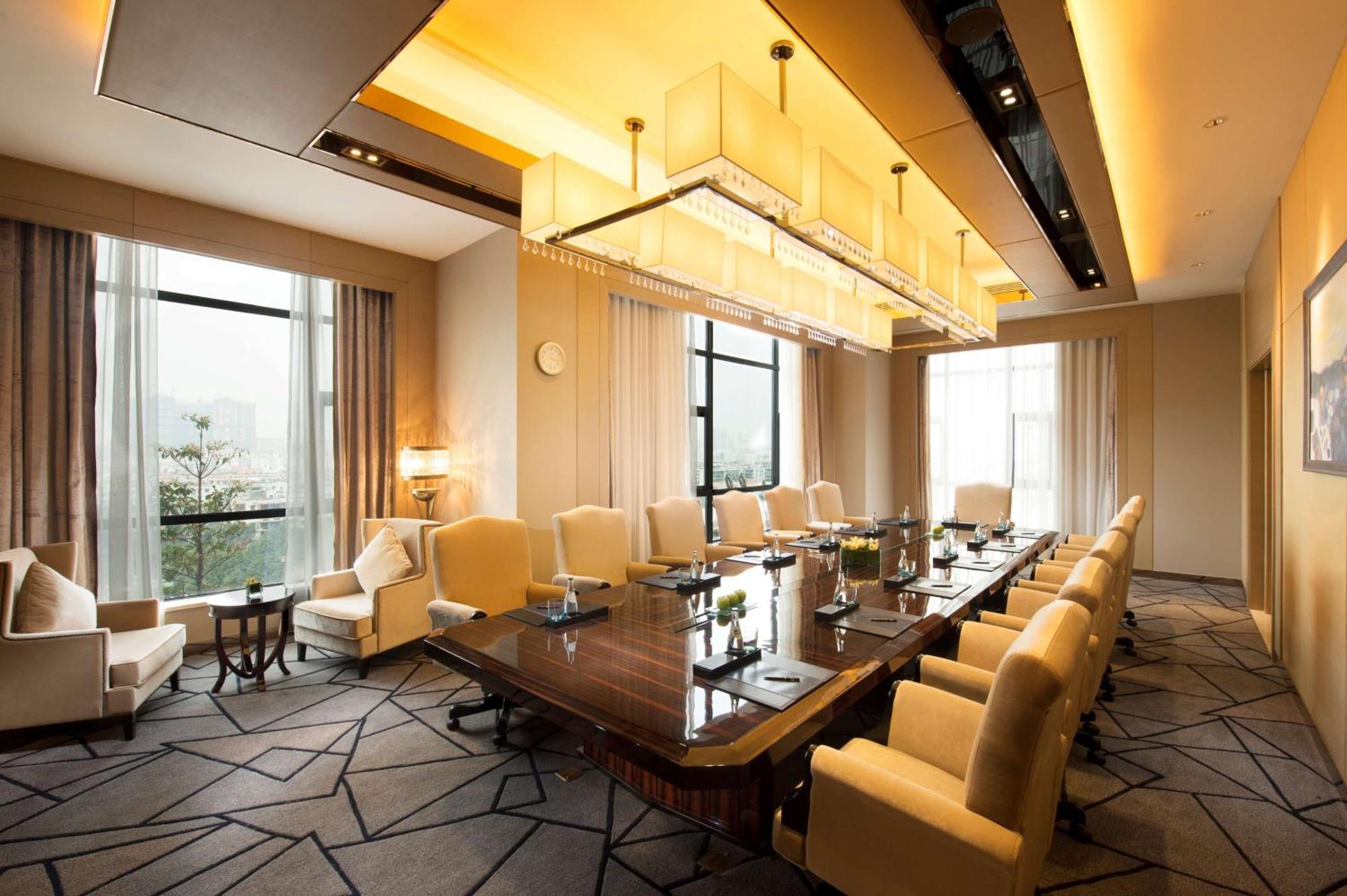 Hilton Zhongshan Downtown Eksteriør billede